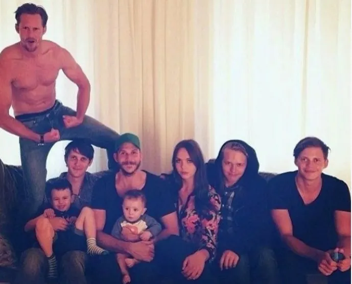 Starka band till sina syskon