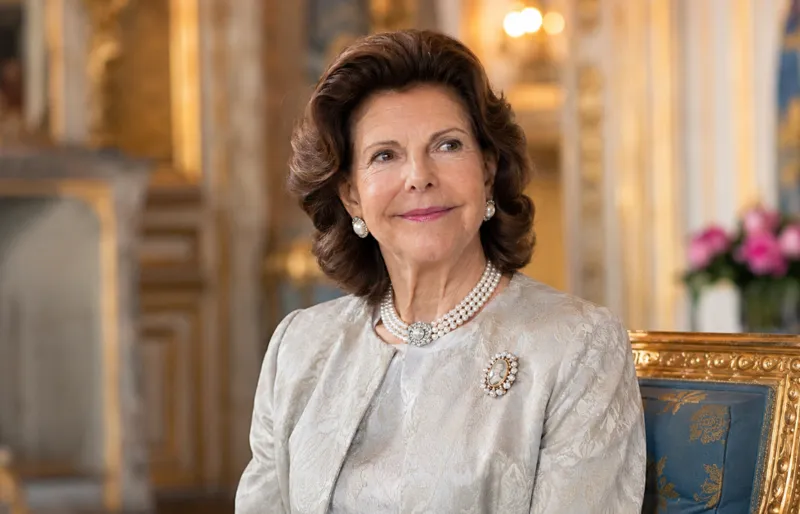 Drottning Silvia, biografi om Sveriges drottning
