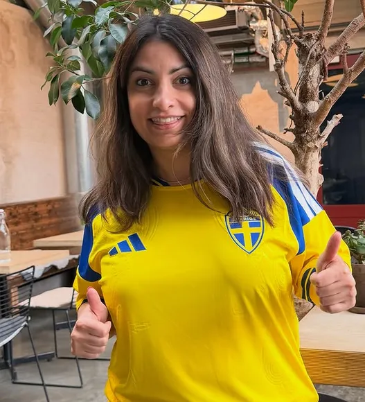 Nooshi Dadgostar 2026 vänsterledaren med 30-miljarderslöftet till välfärdens kvinnor