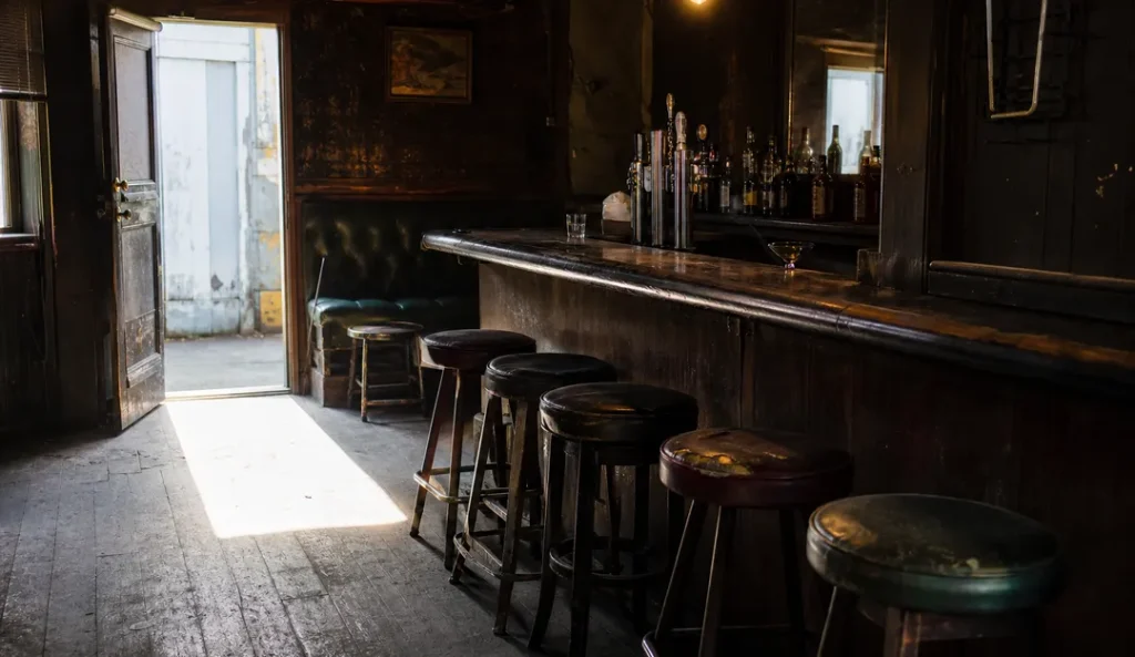 Nedgången bar i eftermiddagsljus, miljö som It's Always Sunny in Philadelphia utspelar sig i